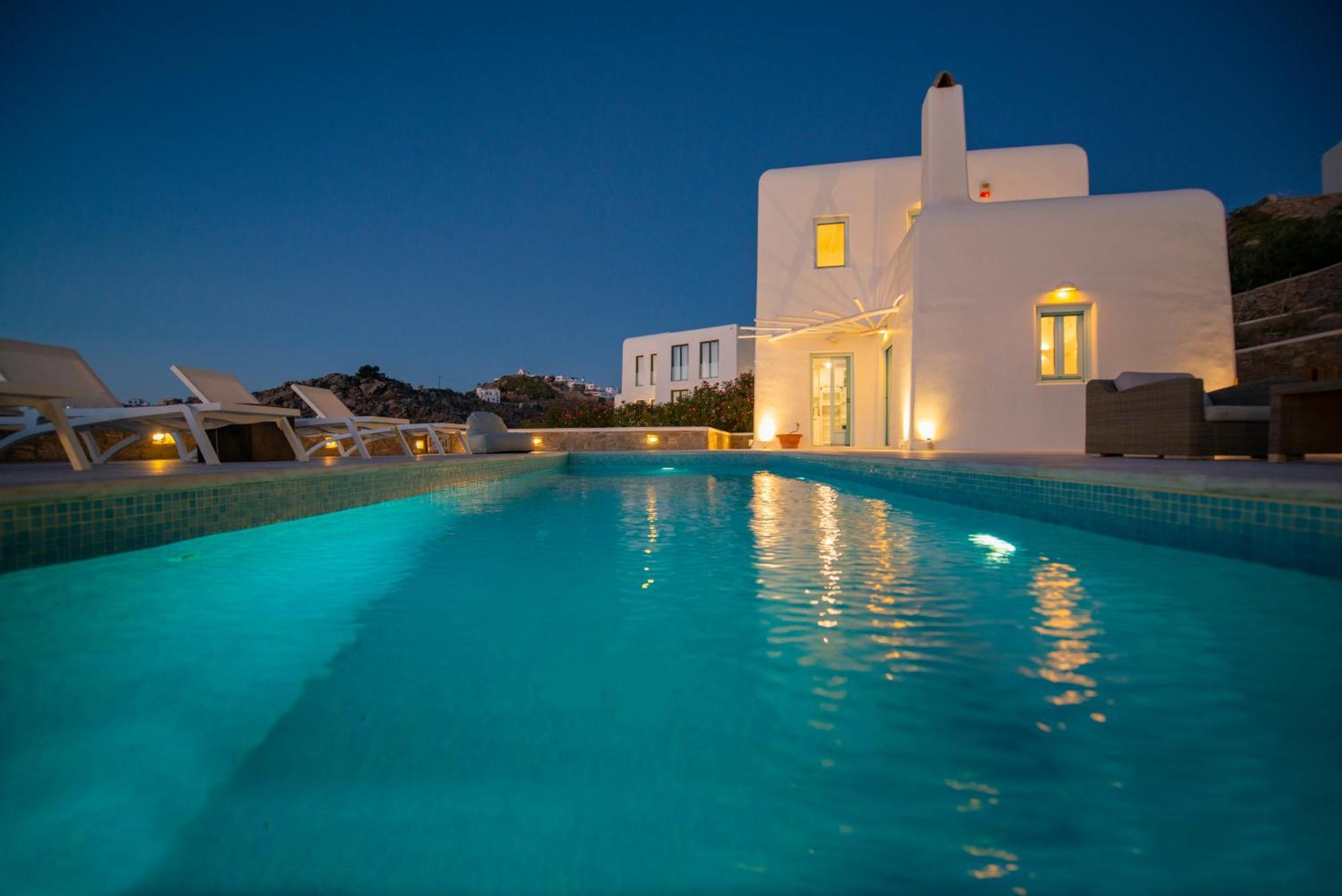 Danelina By Whitelist Mykonos Villa